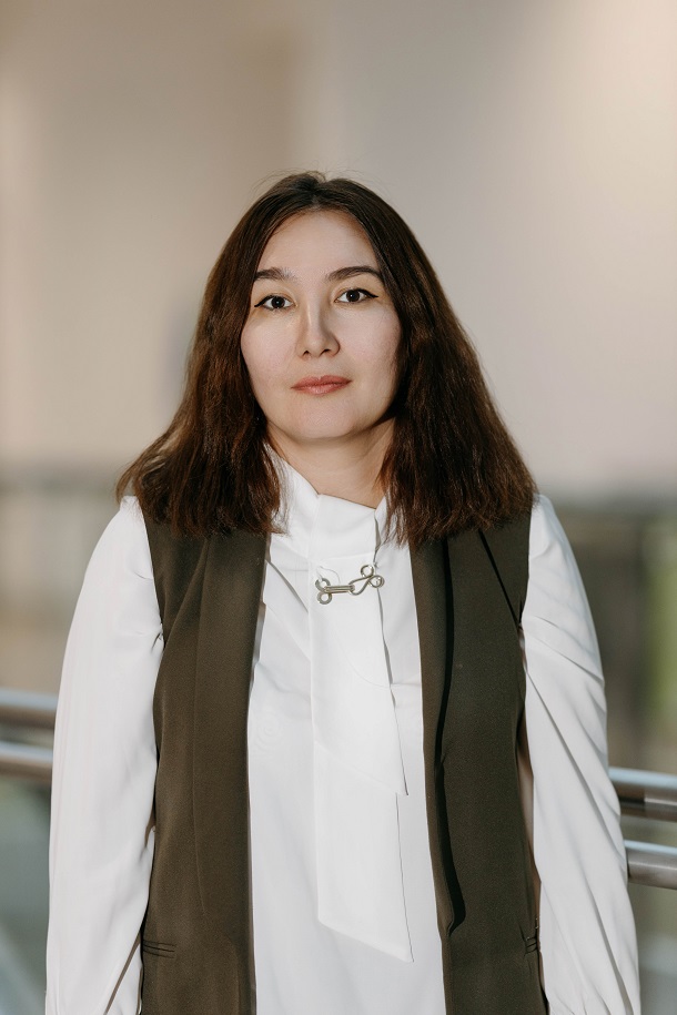 Ахметшина Гульден Уалихановна, Директор департамента менеджмента и инновации в спорте, PhD, ассоциированный профеcсор