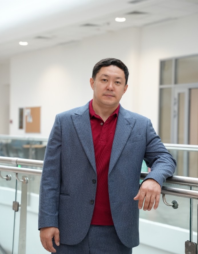 Нурыбаев Куаныш Есенович, магистр, сеньор-лектор