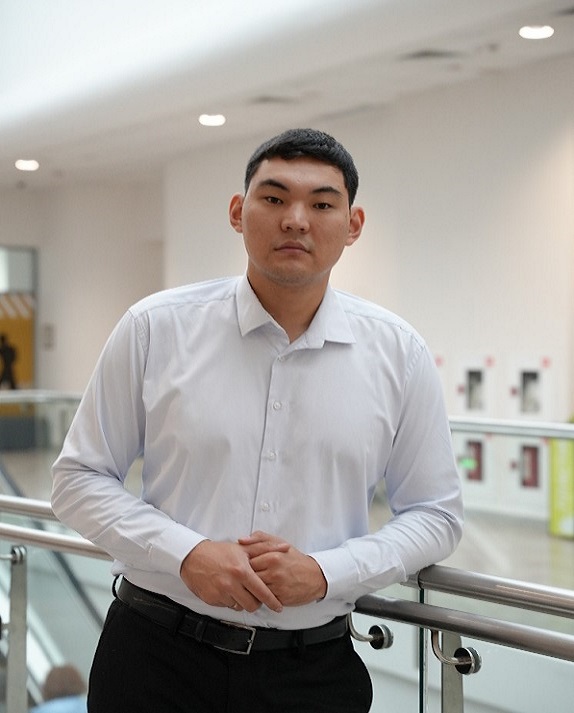 Өмірзақ Тамерлан Ержанұлы, магистр, сеньор-лектор